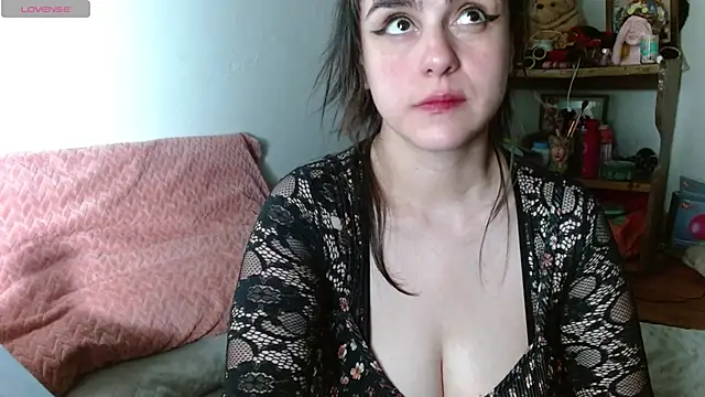 Snapshot of collette_beaufoy_ chatting on November 2, 8:55 pm collette beaufoy online show from November 2, 8:55 pm