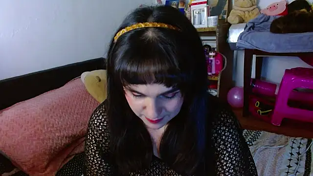 Snapshot of collette_beaufoy_ chatting on May 25, 6:19 am collette beaufoy online show from May 25, 6:19 am