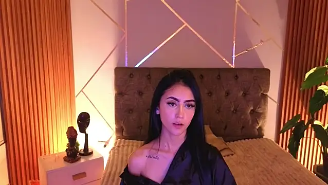 Snapshot of Coralinnee_ chatting on July 23, 3:15 am Coralinnee online show from July 23, 3:15 am