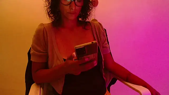 brdot  online show from December 19, 9:44 pm