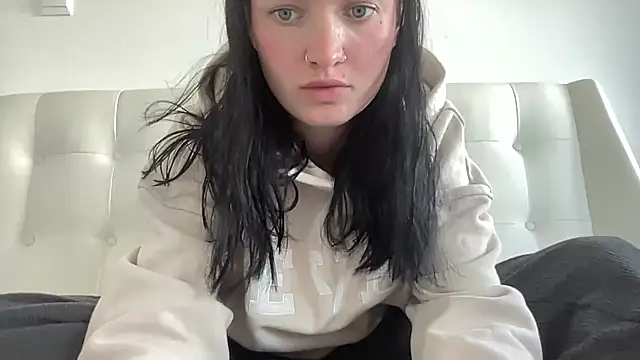 Snapshot of mariemelissah chatting on December 14, 8:30 am mariemelissah online show from December 14, 8:30 am