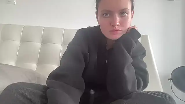 mariemelissah online show from December 21, 7:59 am