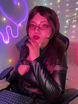 Snapshot of Sweet_freya1 chatting on March 29, 12:54 am Sweet freya1 online show from March 29, 12:54 am