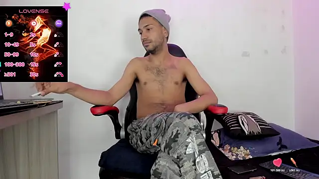 Aron Baylor online show from December 5, 4:54 am