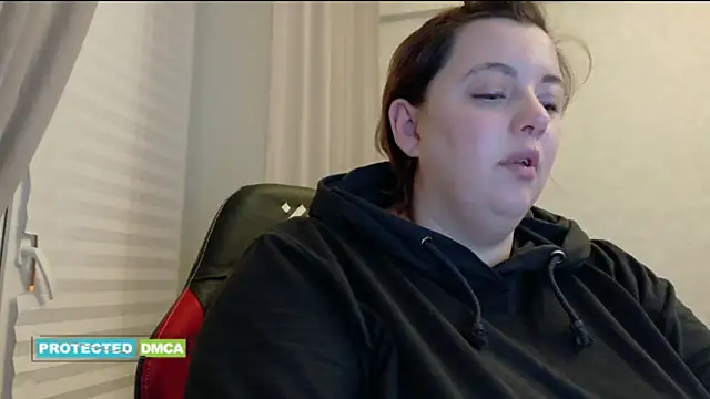 MargoCurves online show from February 13, 3:56 pm