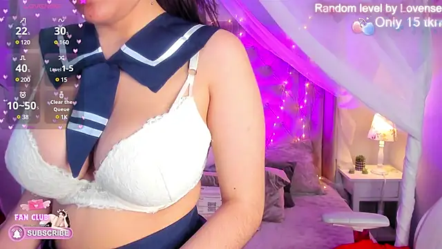 Snapshot of Ellie_Jhonson__ chatting on January 4, 5:26 pm Ellie Jhonson online show from January 4, 5:26 pm