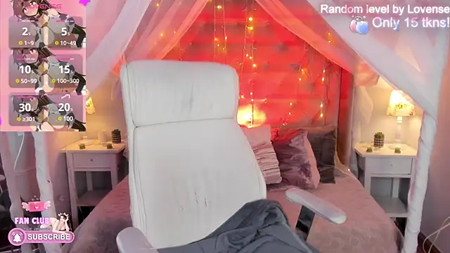 Snapshot of Ellie_Jhonson__ chatting on January 11, 2:47 pm Ellie Jhonson online show from January 11, 2:47 pm