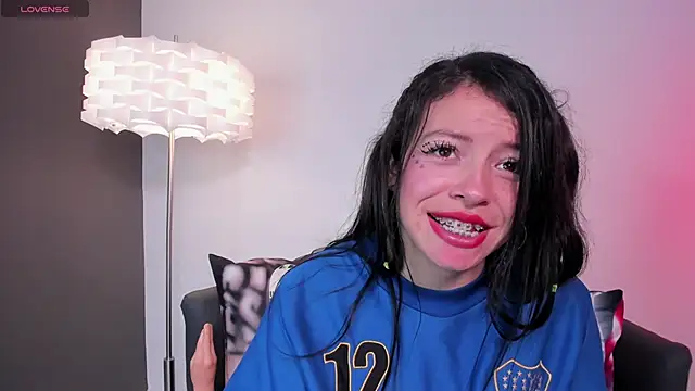 miss canndy online show from December 11, 12:12 am