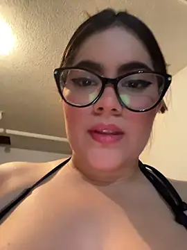 Valenhillxh online show from July 16, 5:57 am