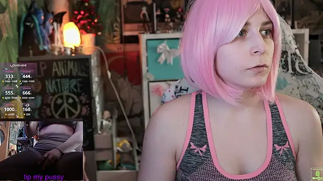 ShiroiFubuki online show from March 17, 12:46 pm