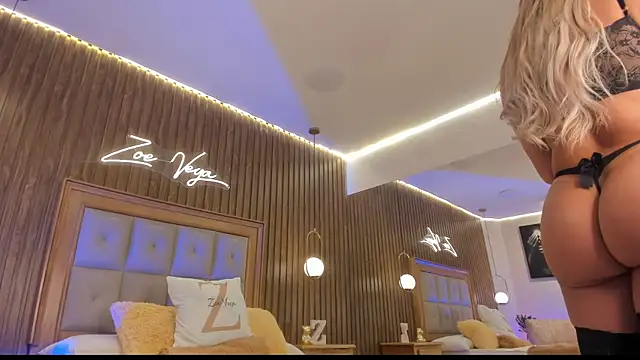 Zoevegass online show from November 10, 4:17 pm