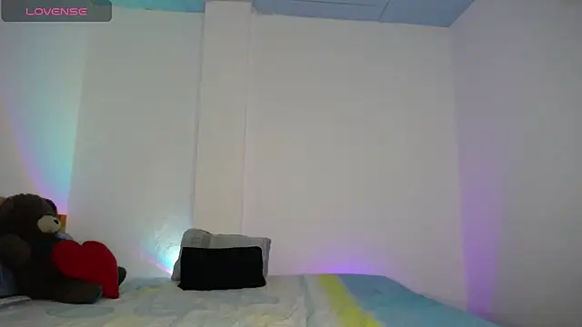 monkeywillwhite online show from December 4, 10:19 pm