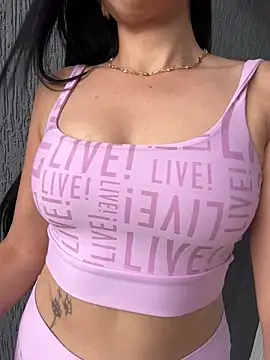 lupyta20 online show from November 16, 6:35 pm