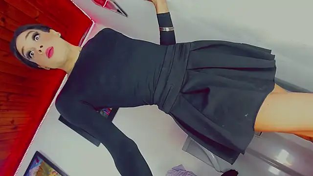 Snapshot of candy_kendall chatting on December 29, 5:44 pm candy kendall online show from December 29, 5:44 pm