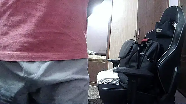 insanefreak69 online show from January 26, 2:45 am