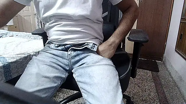 insanefreak69 online show from February 8, 1:22 pm