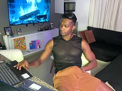 Snapshot of sebastiangrey06 chatting on June 4, 7:58 am sebastiangrey06 online show from June 4, 7:58 am