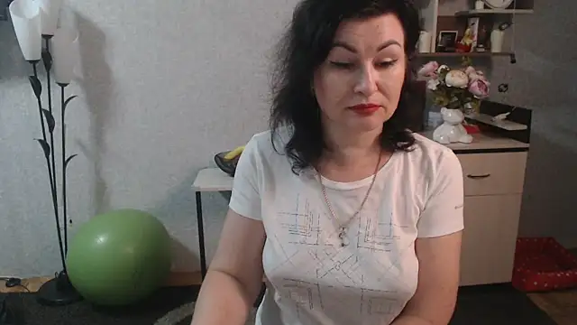 BeatriksS online show from February 11, 5:07 pm