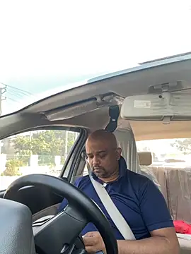 Dick 6inches online show from November 16, 4:07 am