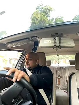 Dick 6inches online show from December 3, 5:04 am