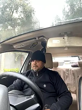 Dick 6inches online show from January 8, 4:15 am