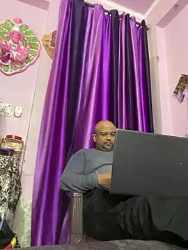 Dick 6inches online show from February 7, 3:43 am