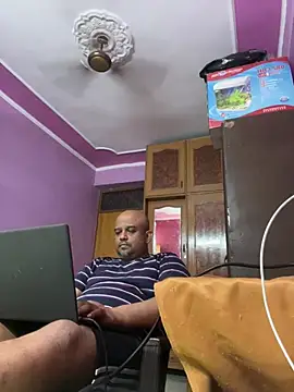 Dick 6inches online show from May 9, 6:51 am