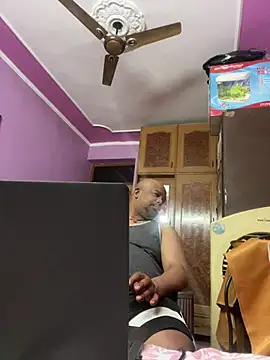 Dick 6inches online show from June 6, 7:07 pm
