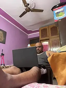 Dick 6inches online show from June 7, 7:12 am