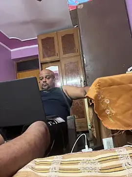 Dick 6inches online show from July 6, 3:03 pm