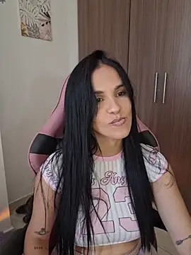 heyshaa online show from April 24, 9:06 pm