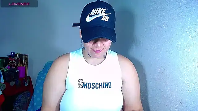 Yessi rousse online show from December 27, 3:53 am