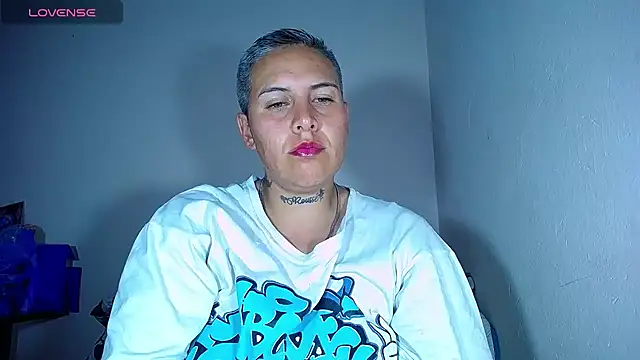 Yessi rousse online show from February 12, 7:13 am