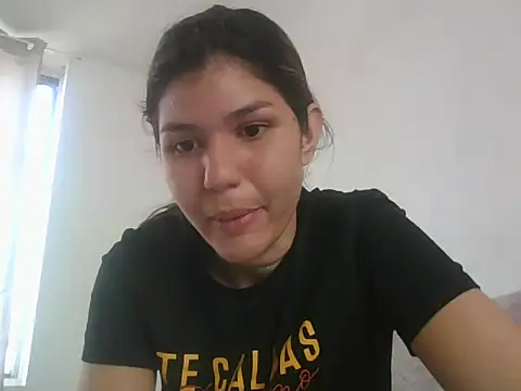 hannah dave online show from April 15, 1:18 pm