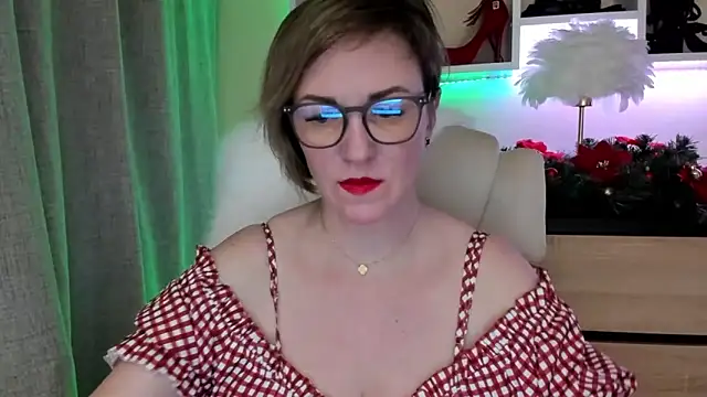 feliziaDesire online show from December 17, 2:23 pm