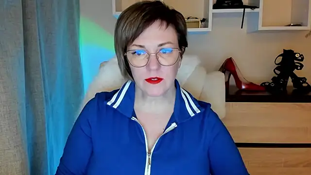 feliziaDesire online show from March 14, 7:03 am