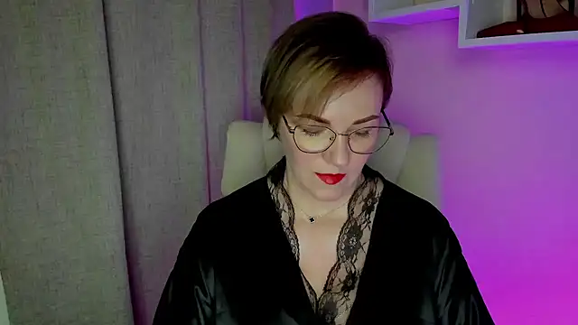 feliziaDesire online show from July 2, 6:08 am
