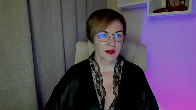 feliziaDesire online show from July 3, 3:46 am