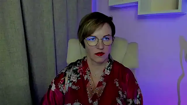 feliziaDesire online show from July 7, 12:53 pm