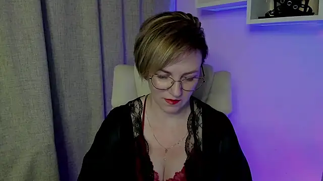 feliziaDesire online show from July 21, 1:24 pm