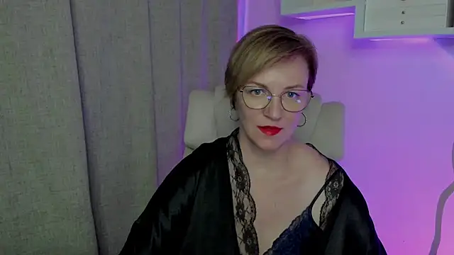 feliziaDesire online show from August 3, 3:38 pm