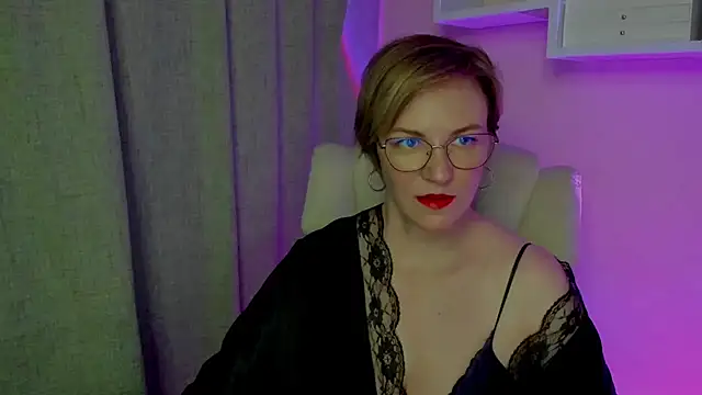 feliziaDesire online show from August 4, 3:43 am