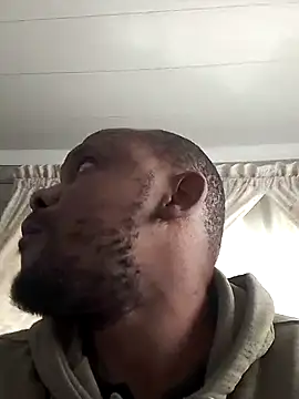 TheTwist online show from February 20, 7:45 am