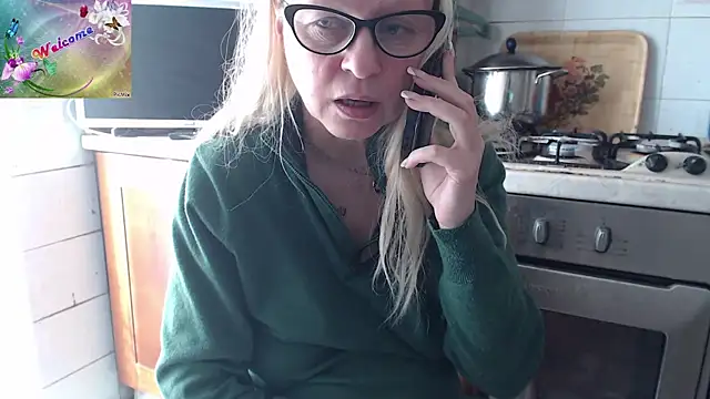 martachatte online show from November 14, 9:19 am