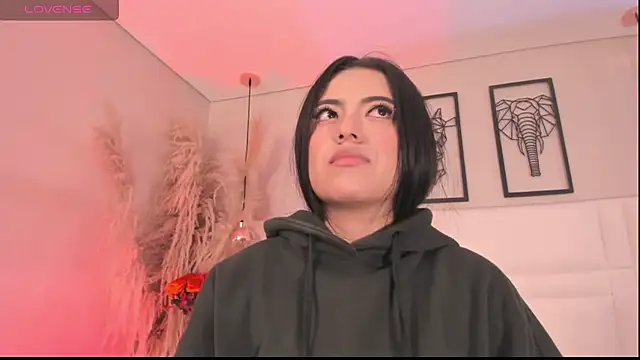 Rebeca jones online show from October 3, 12:24 pm