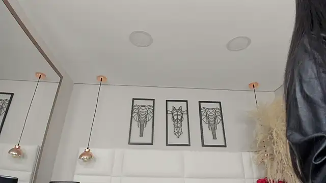 Rebeca jones online show from December 21, 12:01 pm