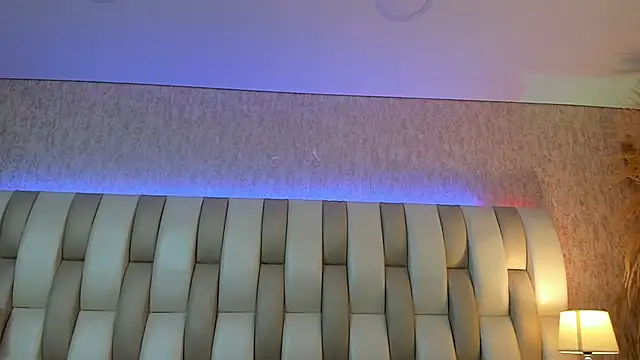 Snapshot of Rebeca_jones chatting on May 5, 12:13 pm Rebeca jones online show from May 5, 12:13 pm