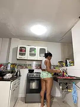 Rossestoner online show from March 11, 11:05 am