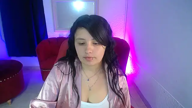 nathaly low1 online show from July 23, 12:25 pm