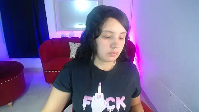 nathaly low1 online show from July 24, 12:14 pm